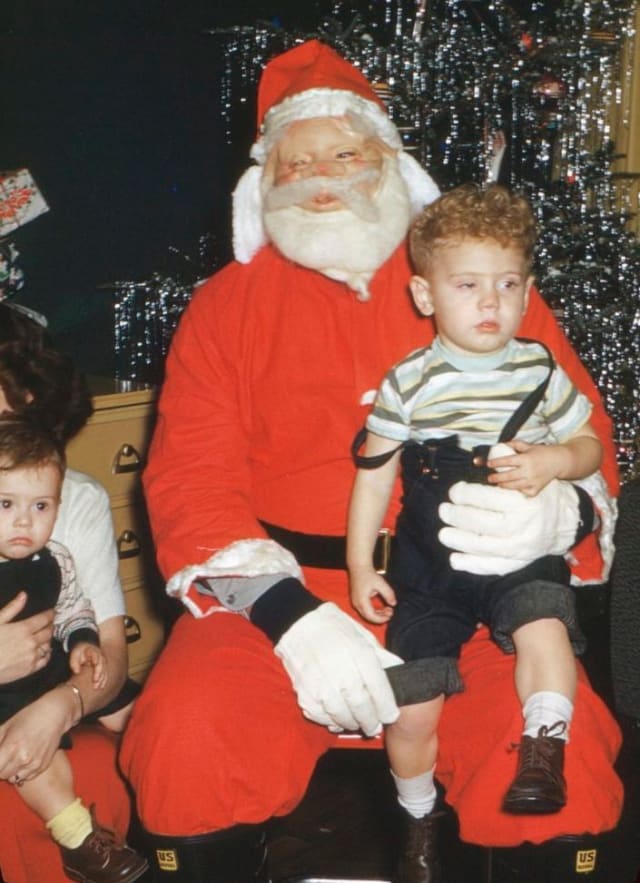 fotografia bizarra de papa noel vintage mascara