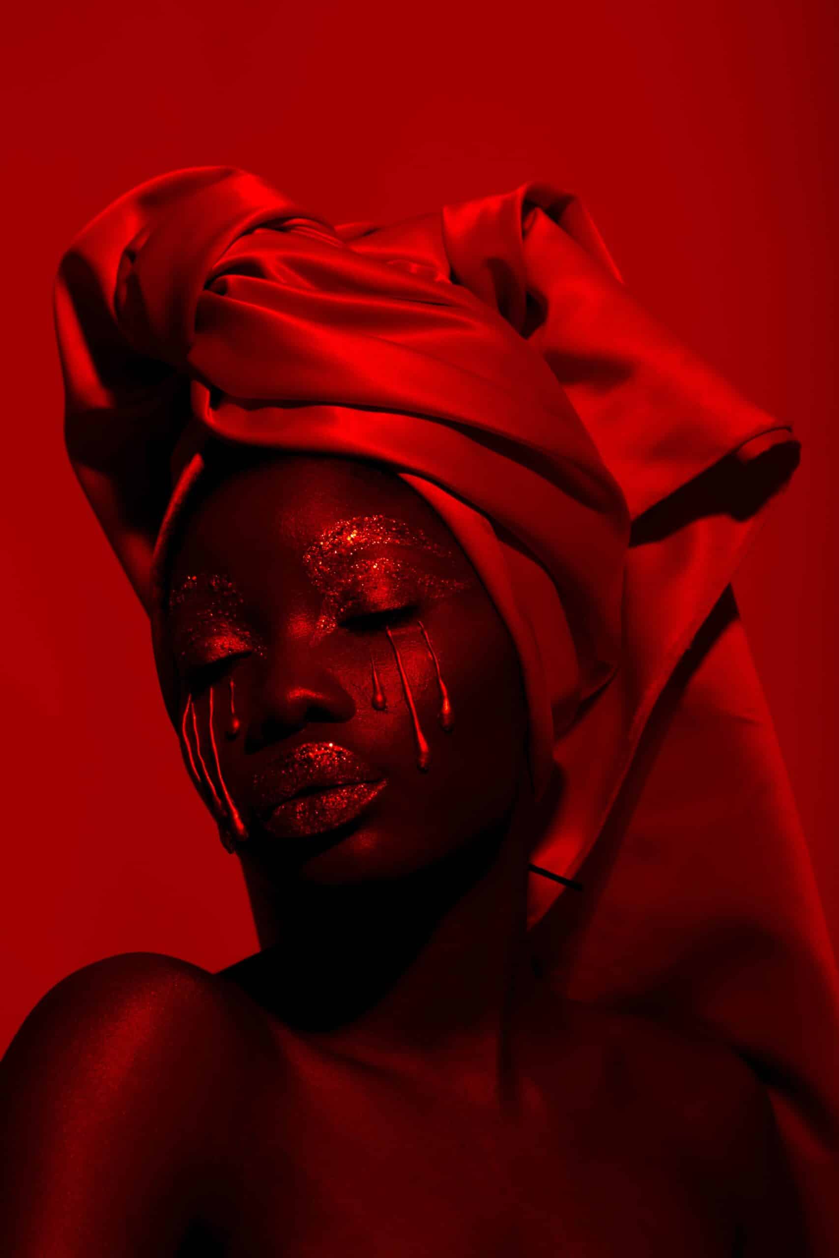 Oma Ayiya fotografia de moda de Yannis Davy Guibinga