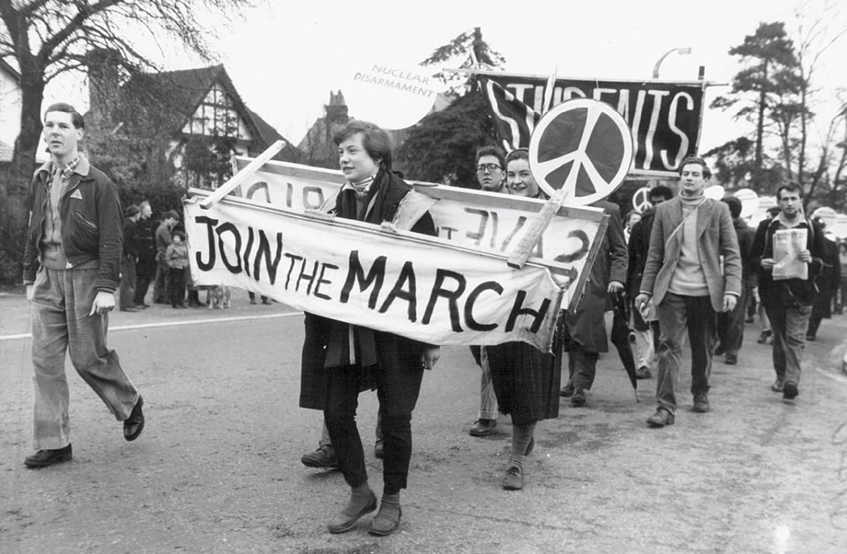 join the march peace simbol Gerald Holtom