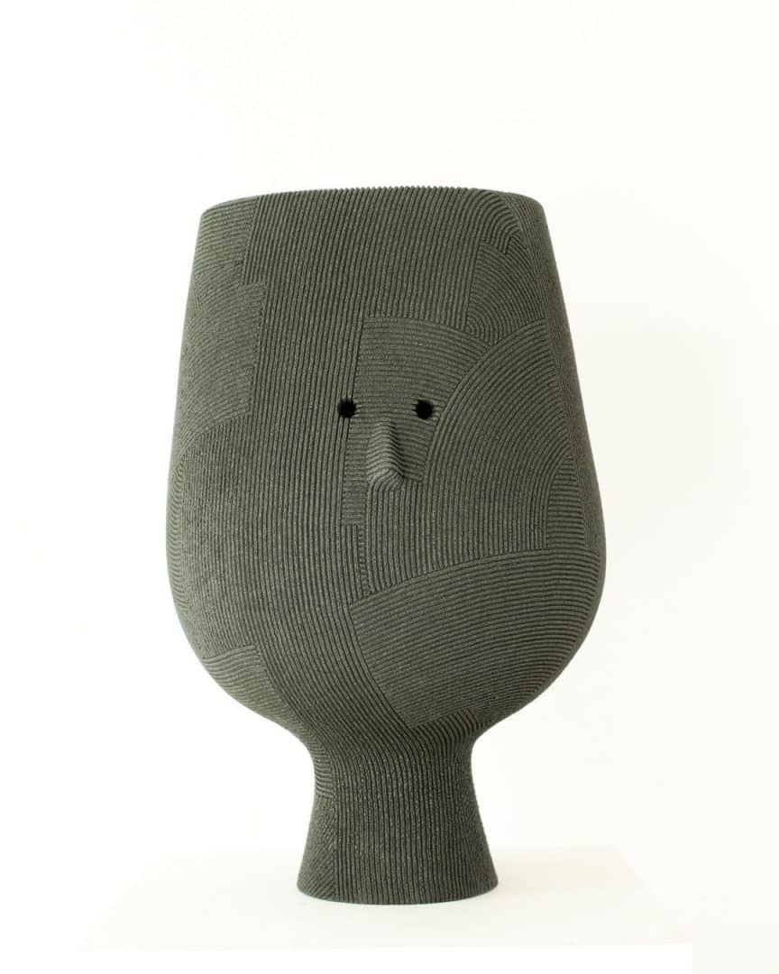 En Iwamura escultura ceramica copa