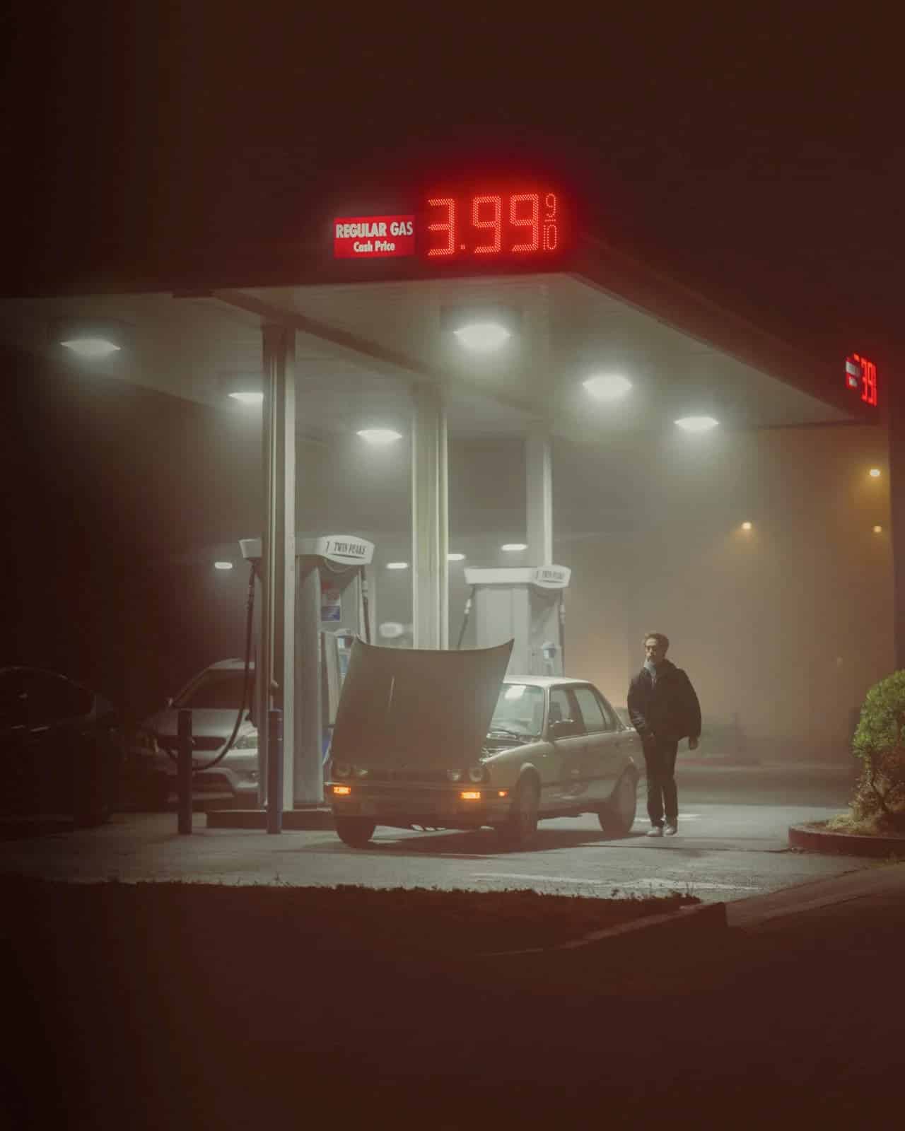 Joshua Singh fotografia callejera de san francisco niebla estacion gasolina