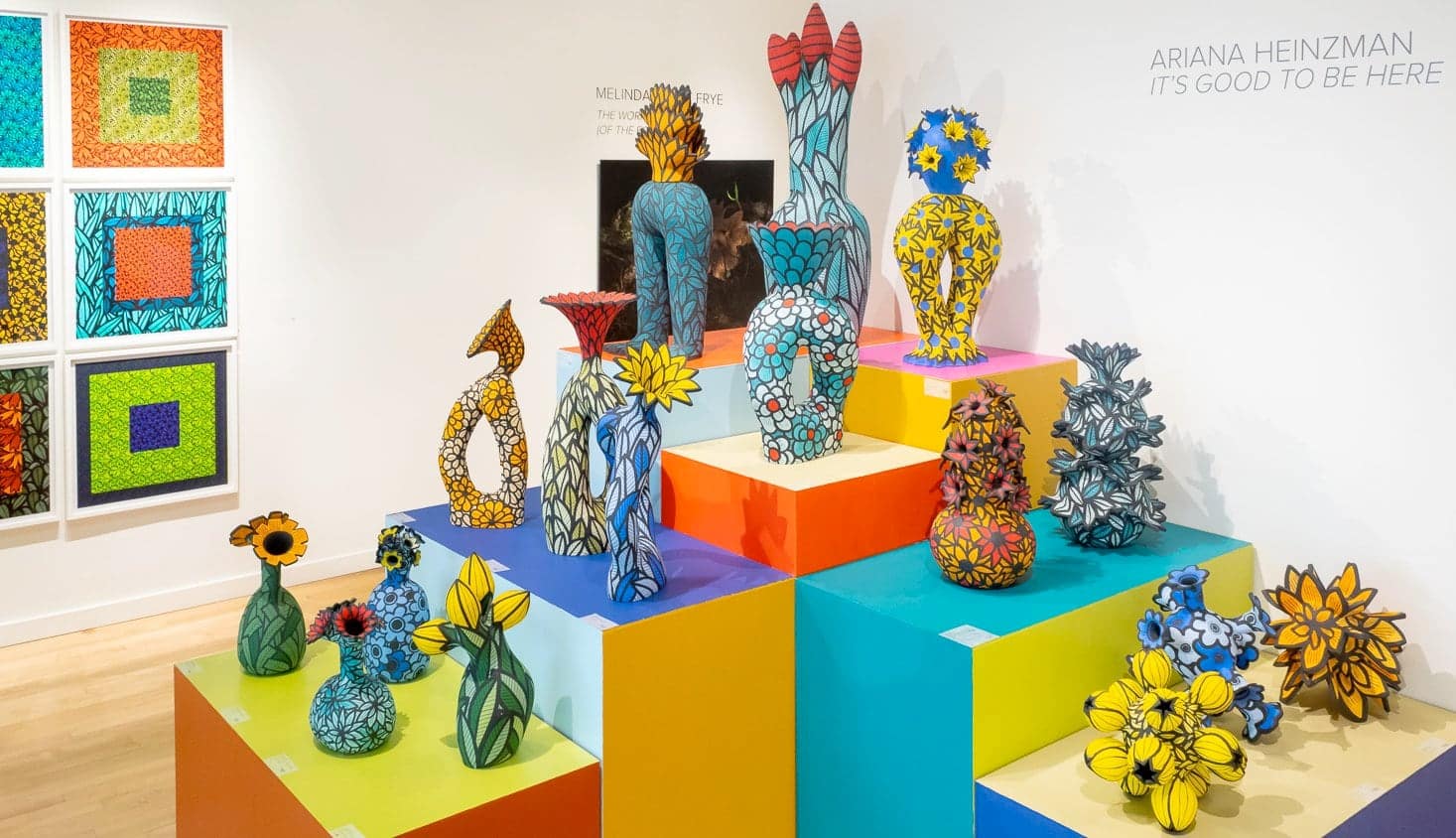 Ariana Heinzman formas botanicas y fugura del cuerpo humano figuras