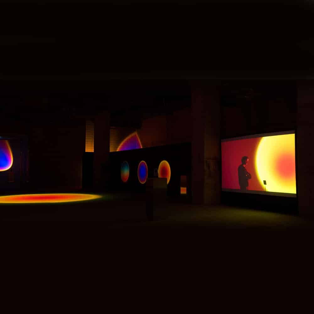 MANDALAKI ESTUDIO PROYECTOS CON LUCES