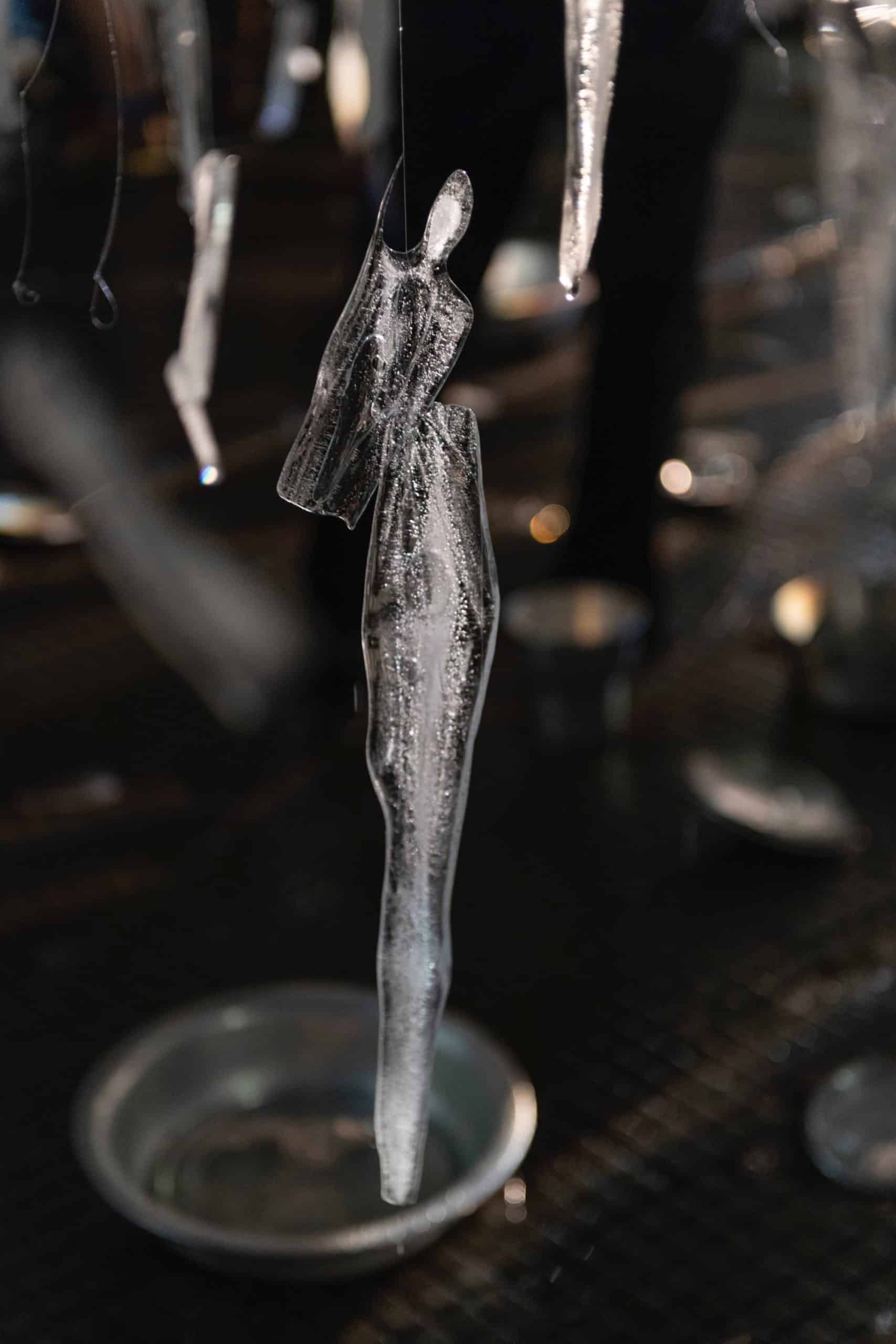 Néle Azevedo suspended melt