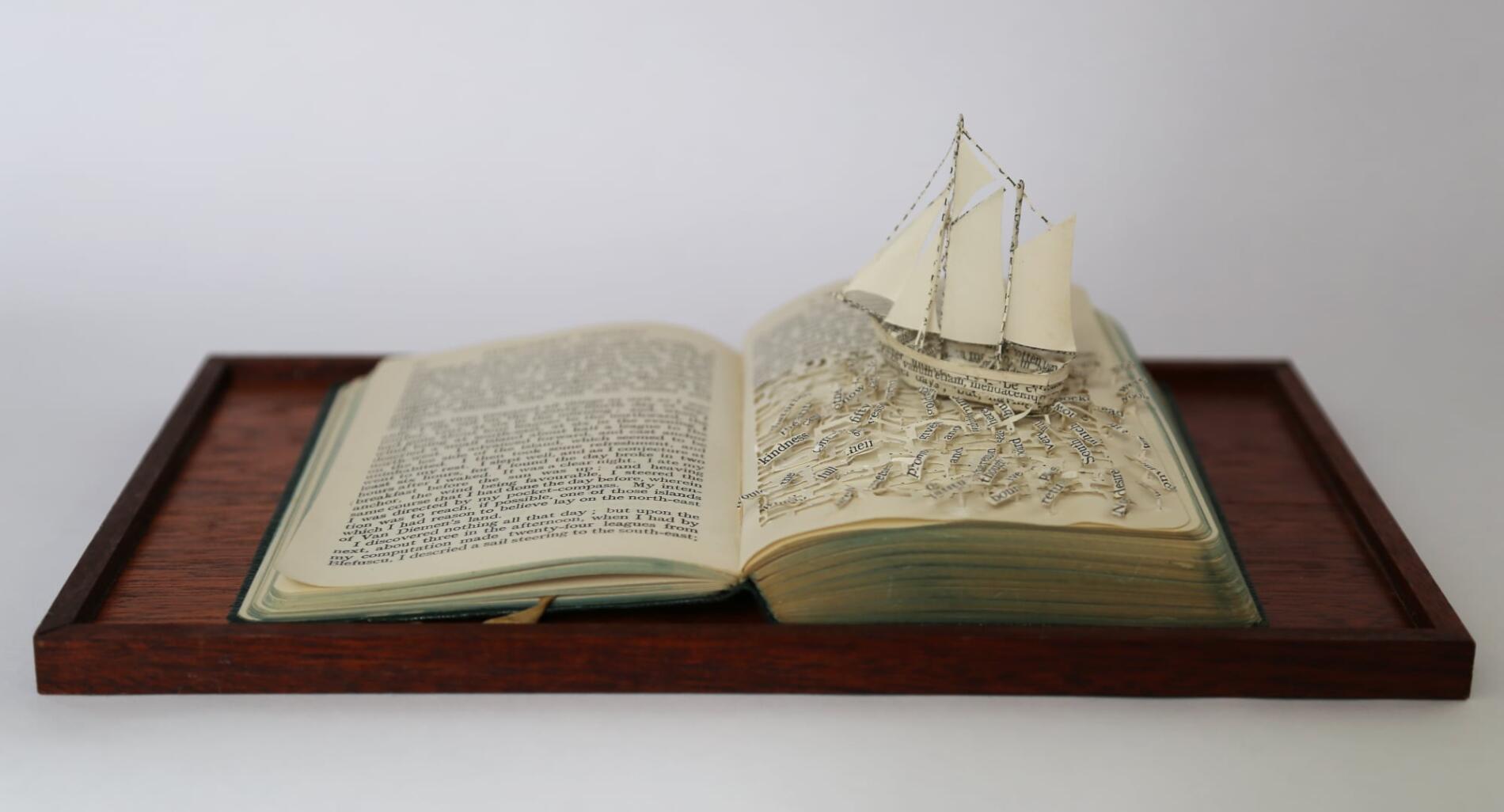 Su Blackwell, escultura de libros The Ship