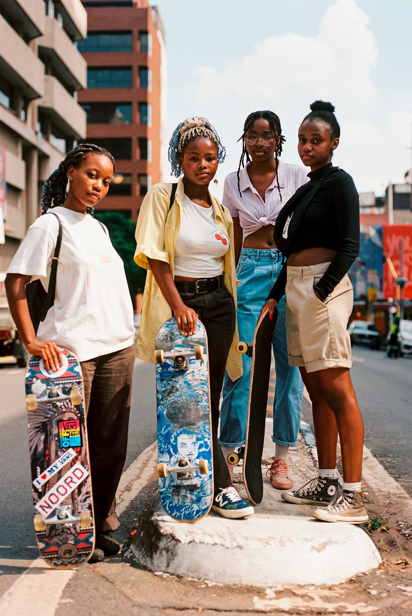 islad gals de karabo mooki
