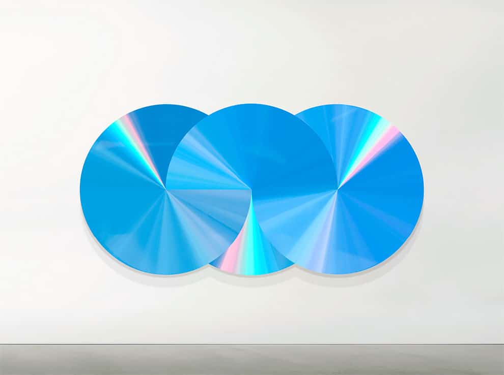 Lyès Olivier Sidhoum iridiscente azul