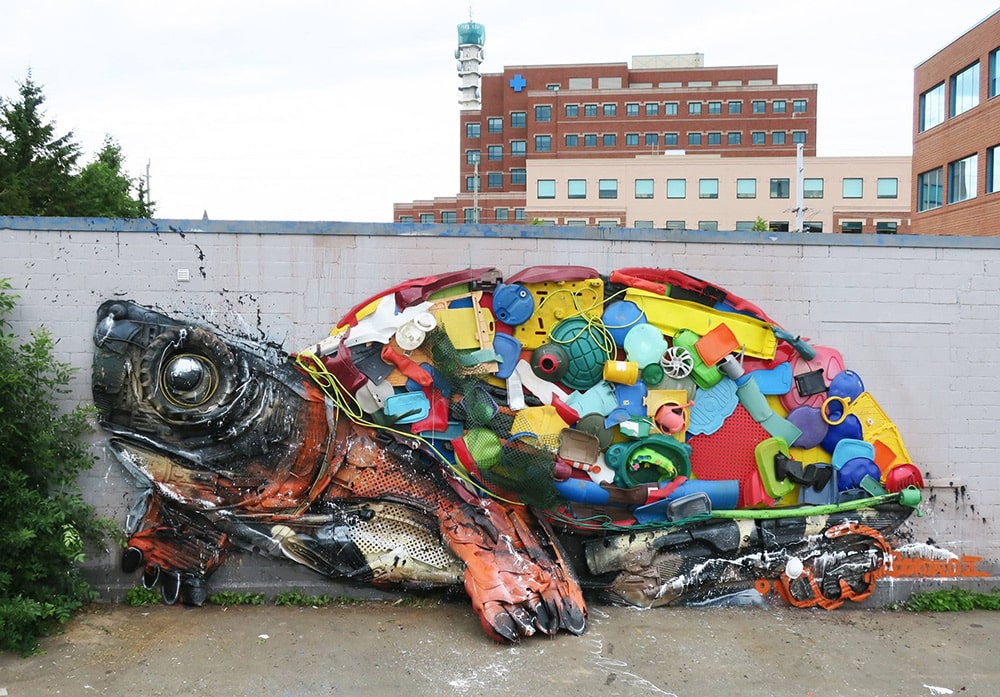 bordalo OBRA CON BASURA TORTUGA BASURA