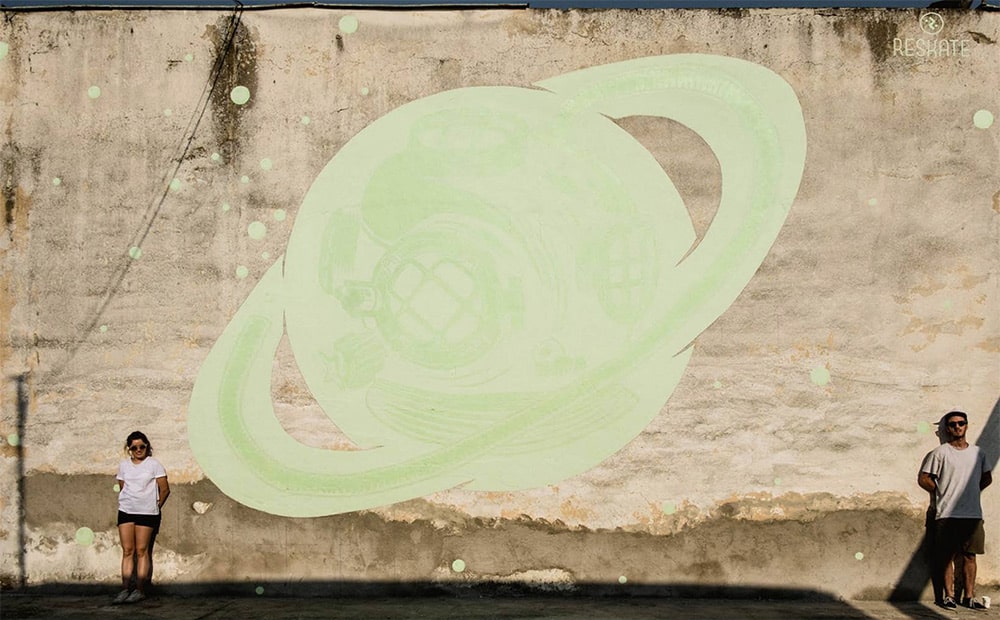 reskate murales luminosos saturn