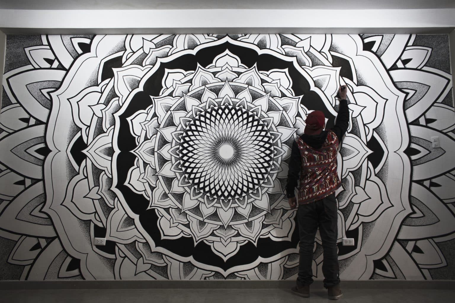 korven geometria compas y grafito mandala portada