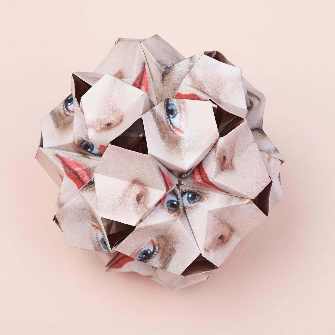 ALMA HASER RETRATOS FUTURISTAS CON ORIGAMI