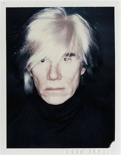 AUTORETRATOS DE WARHOL POLAROIDS PELUS