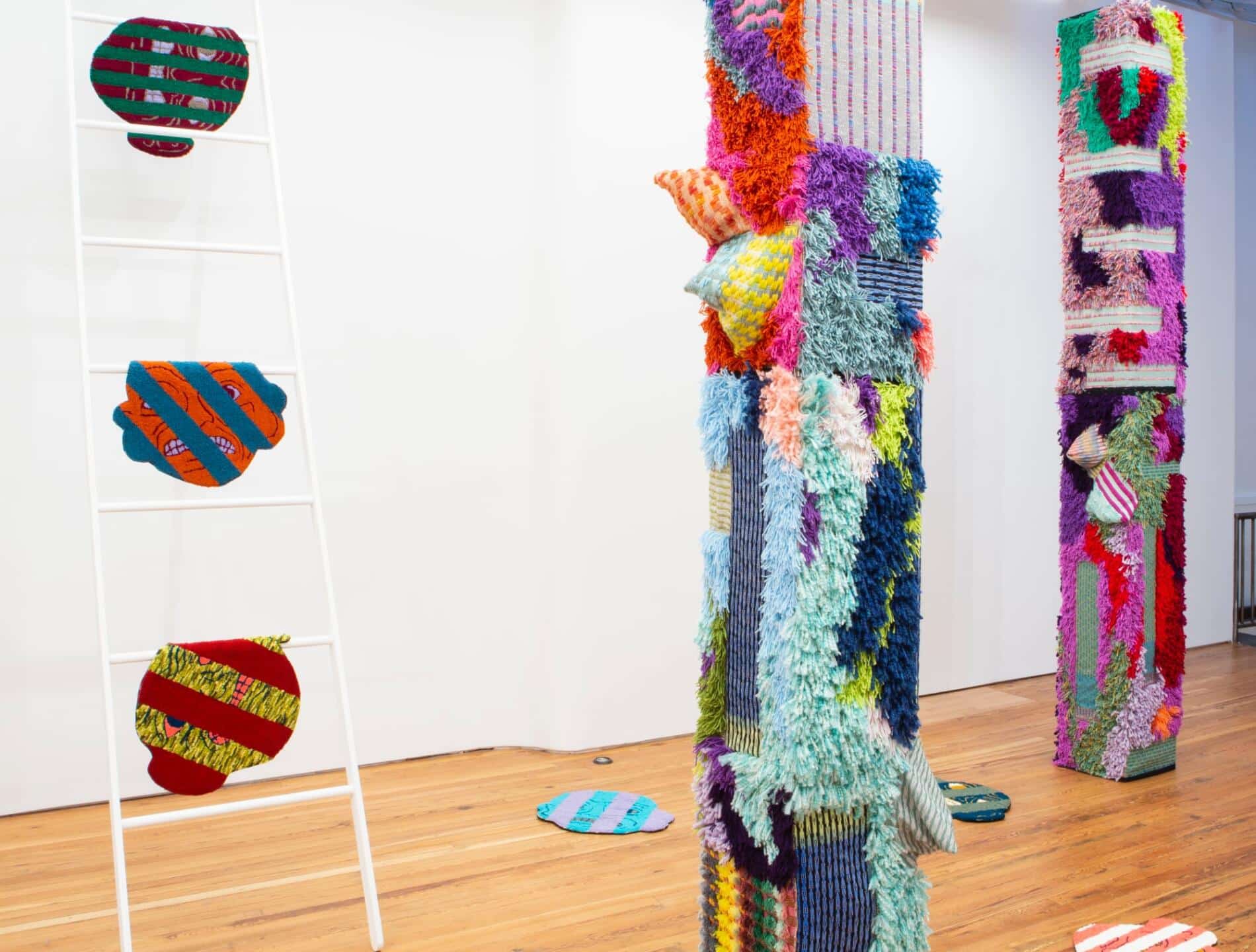 Sarah Zapata obra textil resilencia