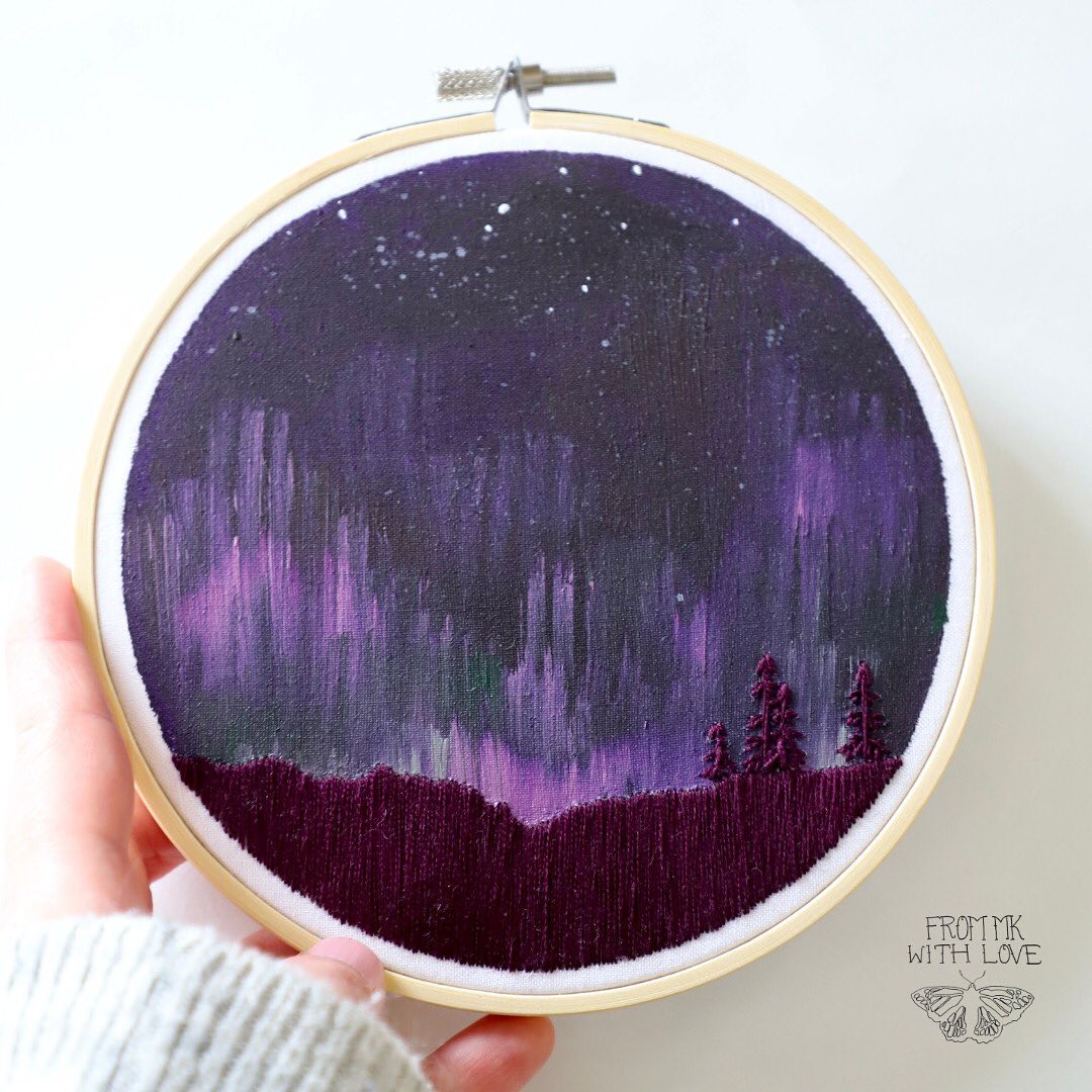 bordados y pintura acrílica de MK boreal p