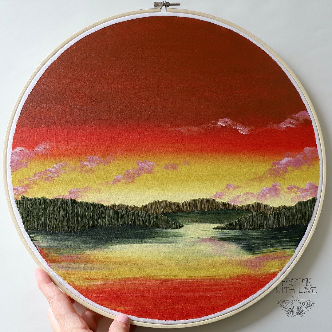 bordados y pintura acrílica de MK sunset