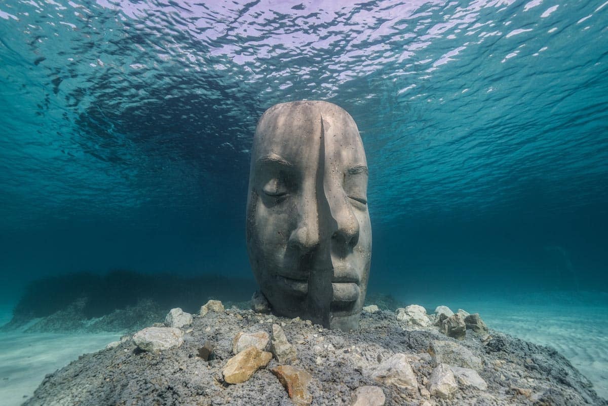MUSEO ESCULTURAS SUBMARINAS JASON DECAIRES TAYLOR