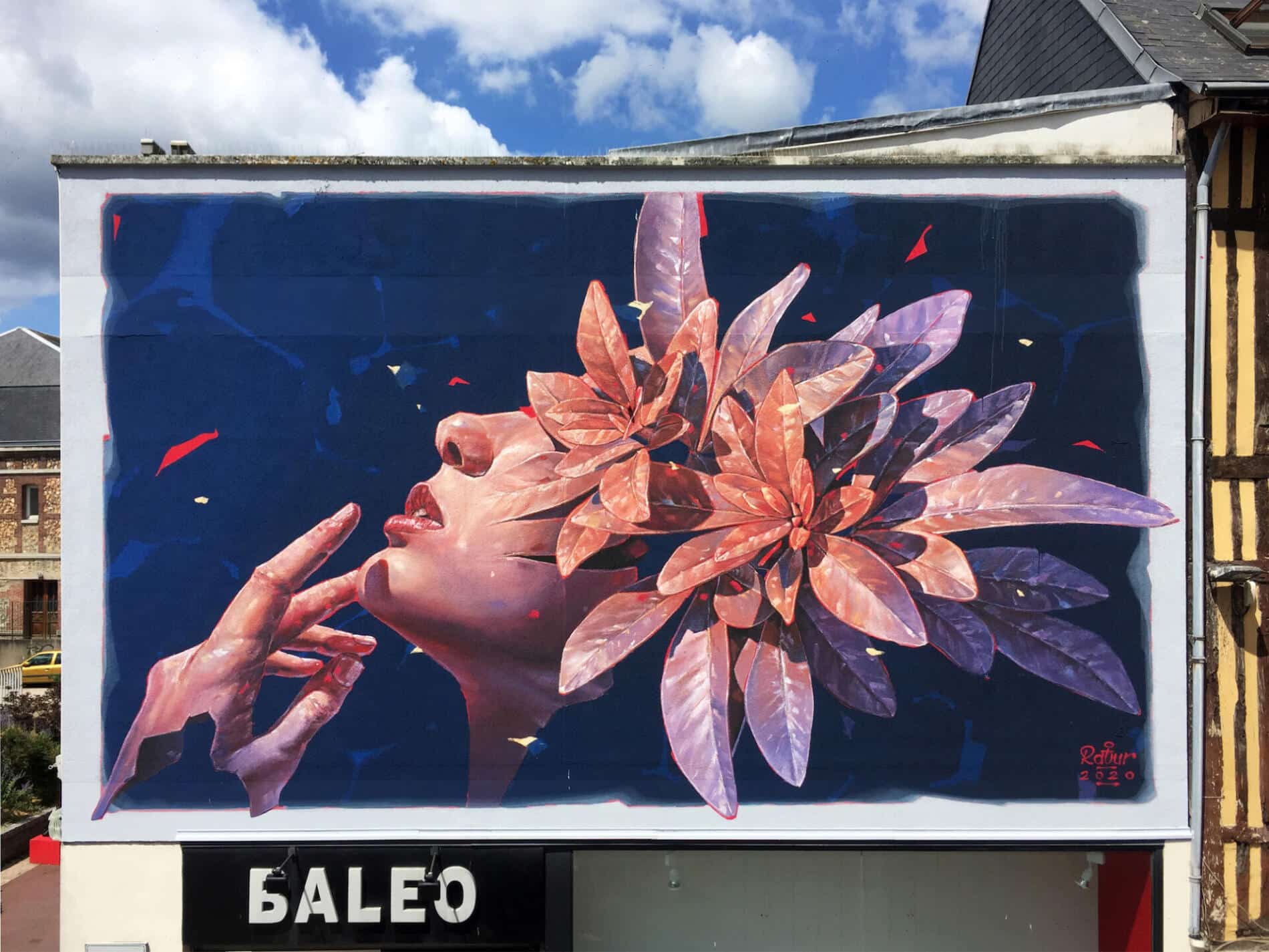 RATUR MURALES RETRATOS HIPERREALISTAS FLOR