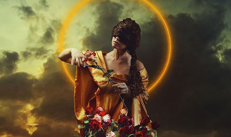 Brooke Shaden autoretrato