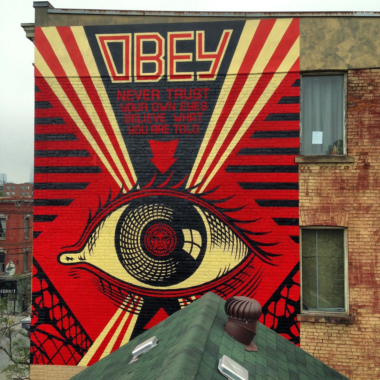 OBEY EYE